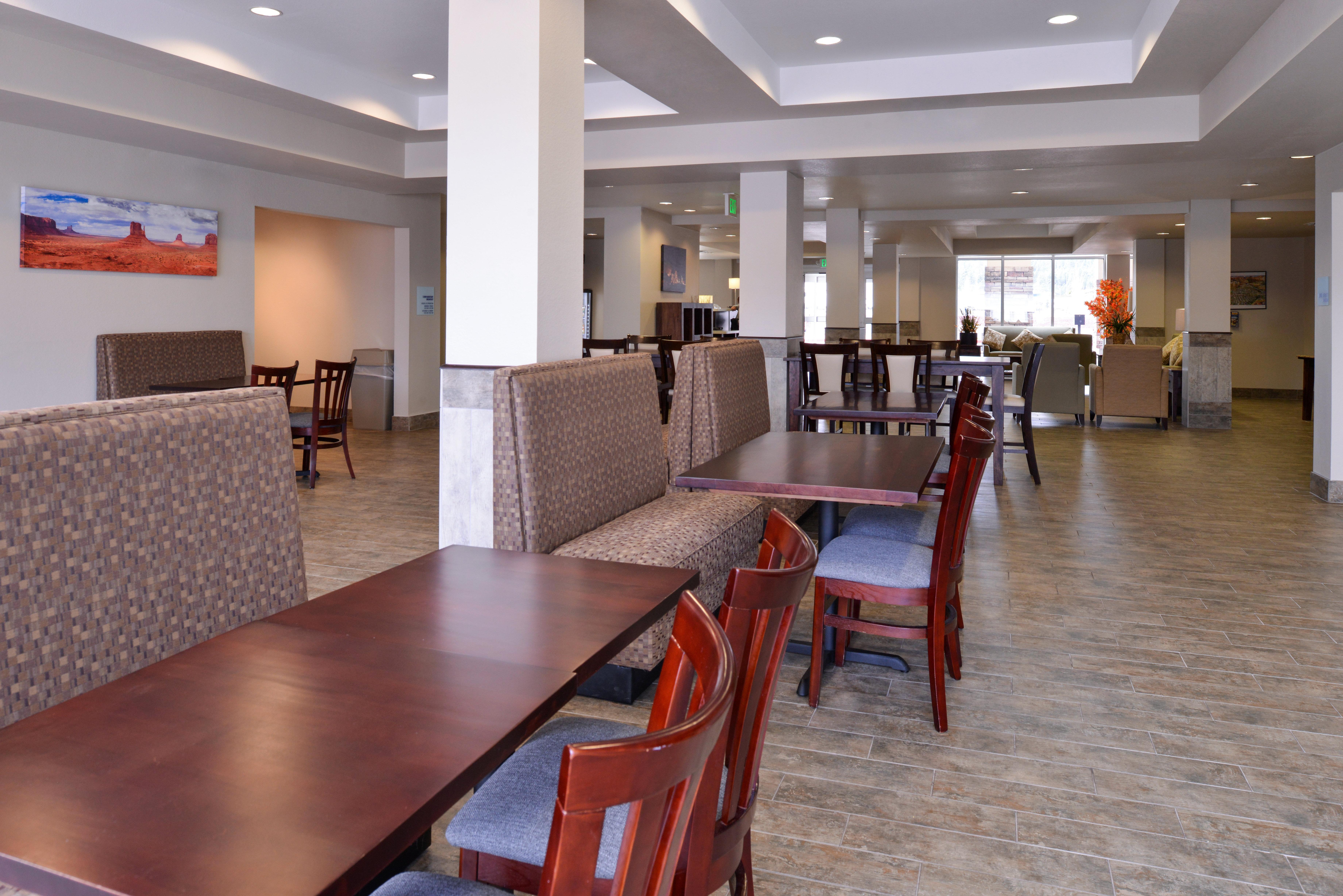Holiday Inn Express & Suites Williams By Ihg Exteriér fotografie