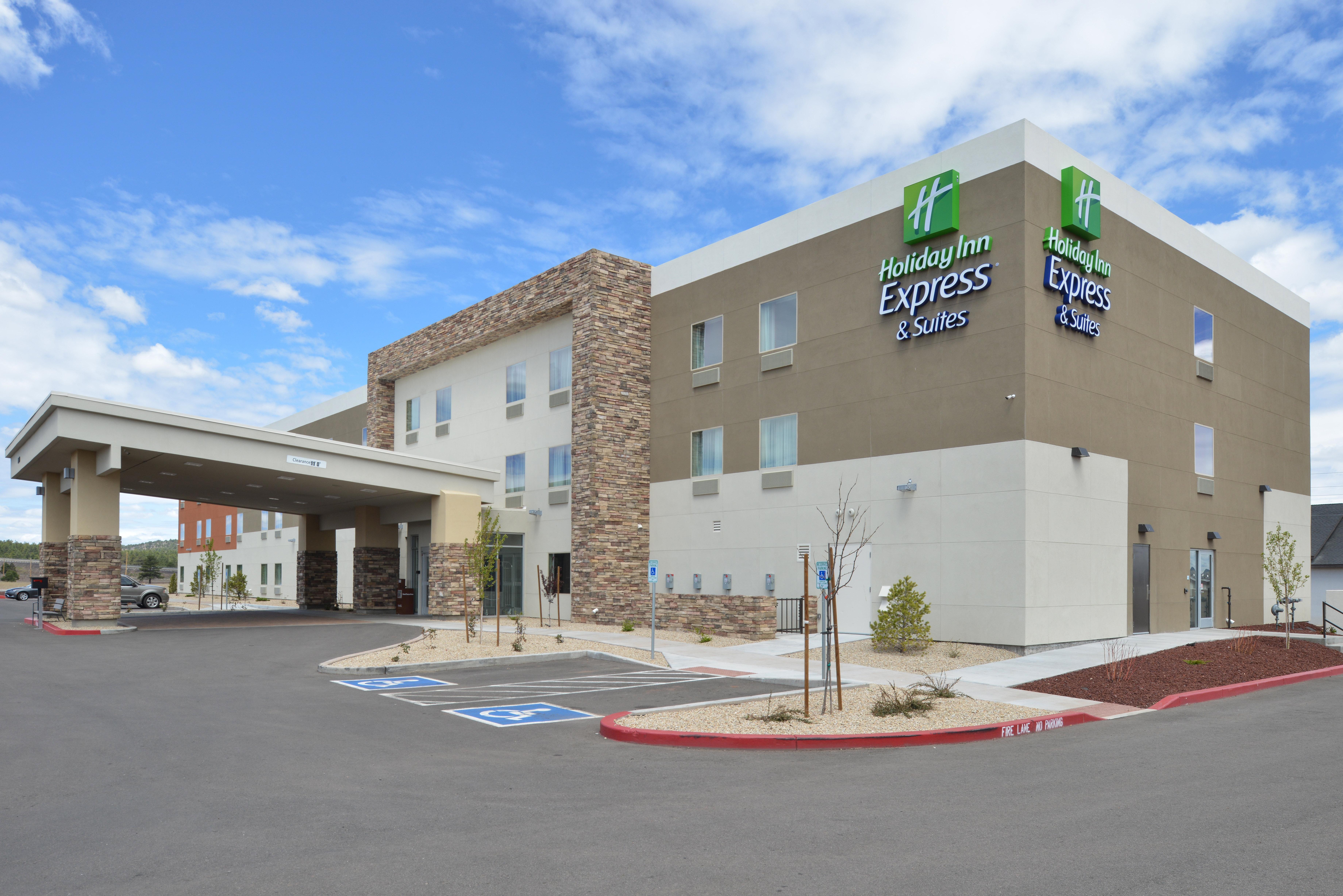 Holiday Inn Express & Suites Williams By Ihg Exteriér fotografie