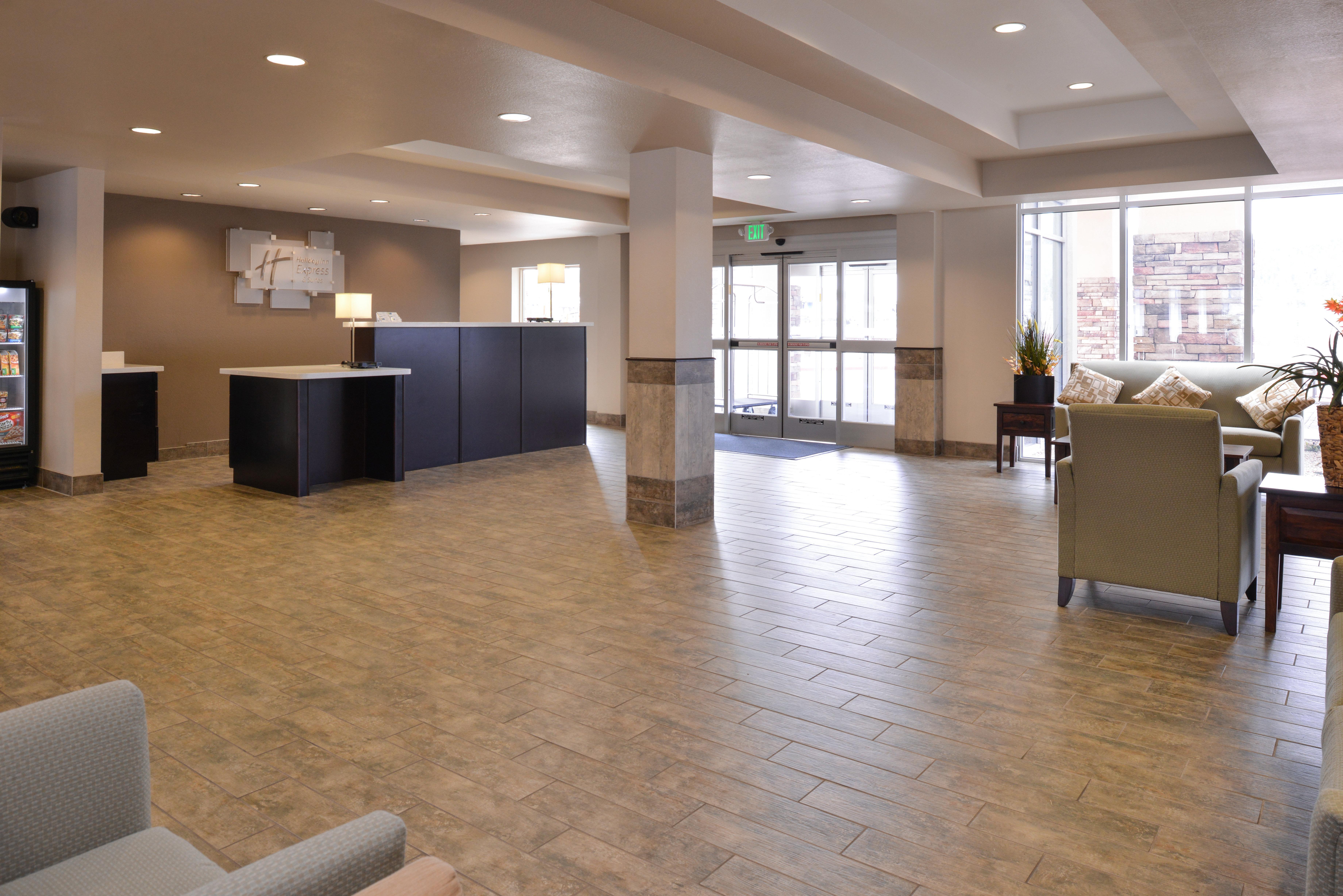 Holiday Inn Express & Suites Williams By Ihg Exteriér fotografie